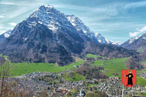 Ausflugsziele Kanton Glarus - EXCURSIO - claudio-biesele-IPyuPEEDK5Q-unsplash