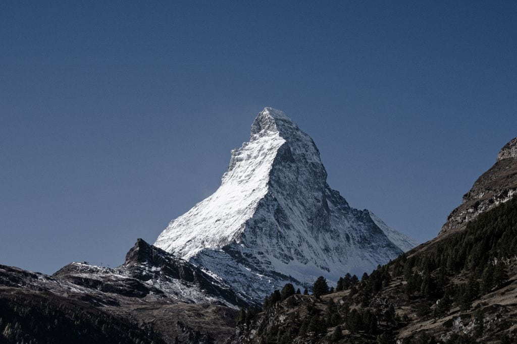 bergbahn zermatt matterhorn glacier paradise aussichtsplattform_Photo by Oskar Gross