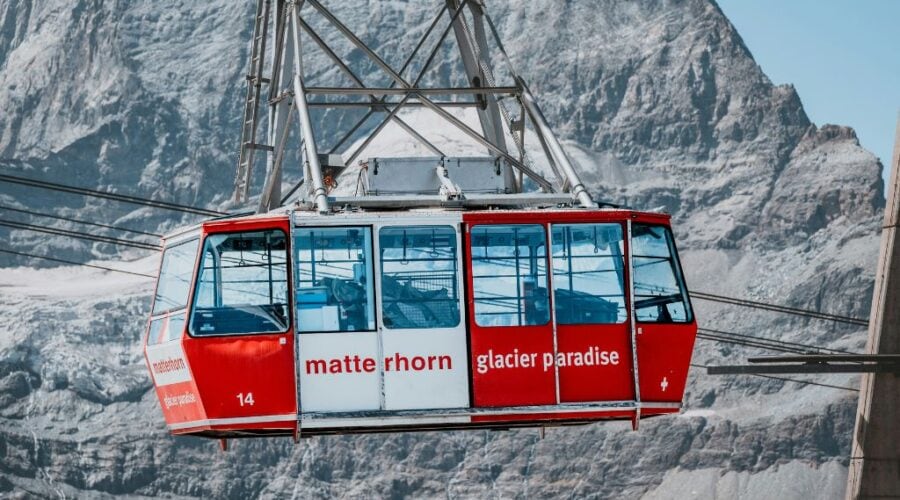 5 Bergbahnen Schweiz im Sommer: Die schönsten Aussichtsfahrten 2026